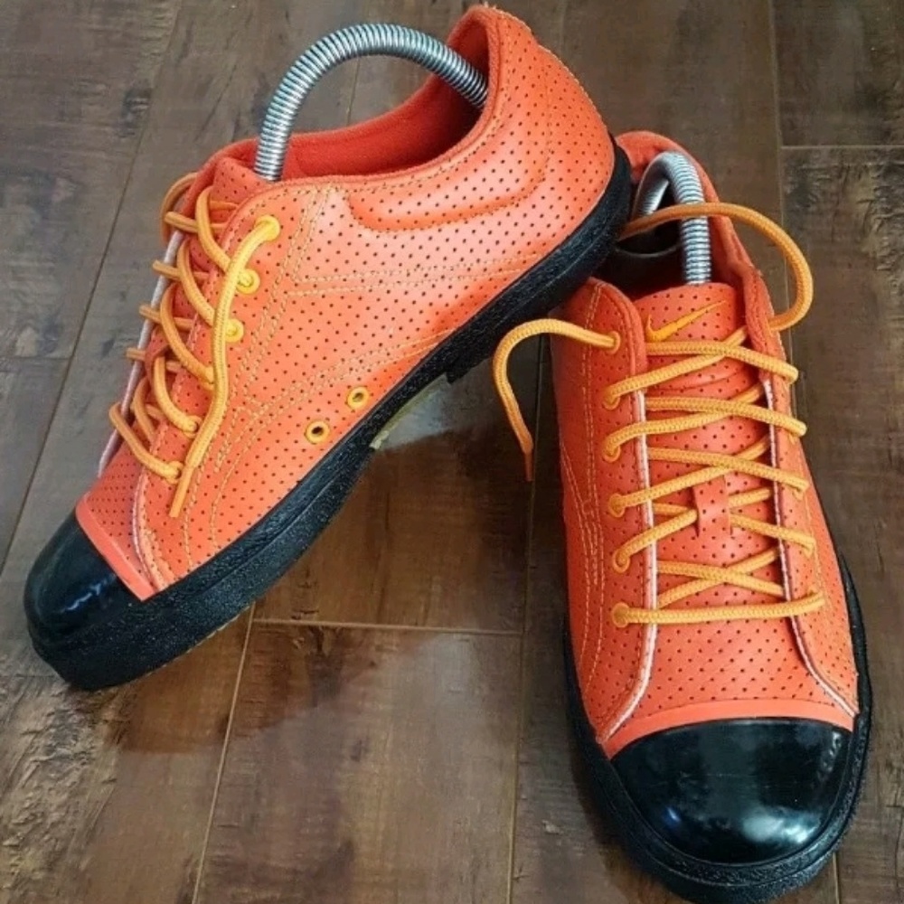 NIKE Ox [Low Top] Perforated Leather Sneakers